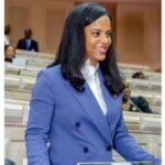 Elisandra Wassuca eleita como deputada do ano deixa uma mensagem de coragem aos jovens: “Tudo está em nossas mãos”